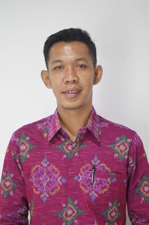 Staff Oprator Desa Tamblang